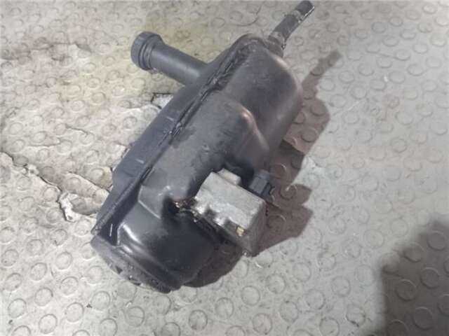 Foto 2ª: Bomba de Direccion Peugeot 307 1.6 16V [NFU (TU5JP4)]