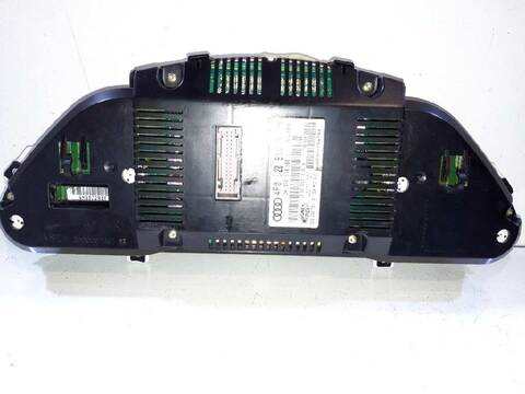 Foto 2ª: Cuadro de Instrumentos Audi A6 4.2 QUATTRO BERLINA 335CV 246KW [BAT] (2004)