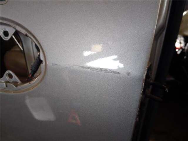 Foto 3ª: Puerta Delantera Izquierda Ford Windstar 3.0 BÁSICO (1999- ) [3.0 LTR. - 108 KW V6 CAT]