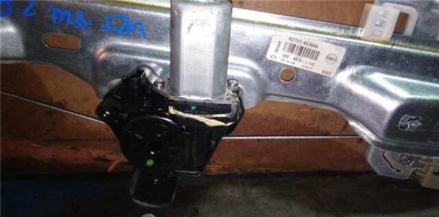 Foto 3ª: Elevalunas Eléctrico Trasero Izquierdo Nissan Qashqai 1.2 16V T [HRA2DTT]