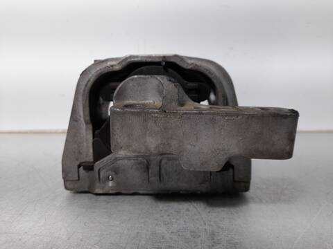 Foto 3ª: Soporte Motor Audi A3 2.0 TDI 140CV 103KW [BKD] (2005)