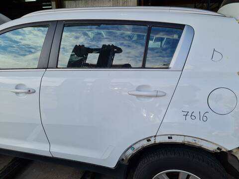 Puerta Trasera Izquierda Kia Sportage CONCEPT 4X2 135CV 99KW