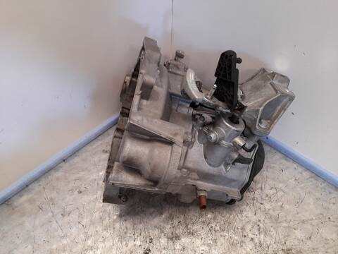 Foto 2ª: Caja Cambios Volkswagen Polo ADVANCE 95CV 70KW [DKLA] (2018)