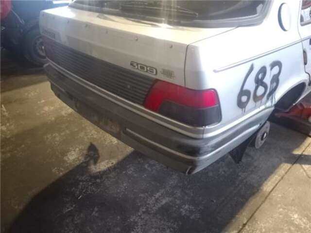 Paragolpes Trasero Peugeot 309 1.6