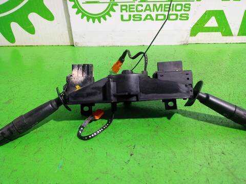 Foto 3ª: Mando Multifuncion Citroen Xsara 1.9 D SX 68CV [DJYXUD9A] (1997)