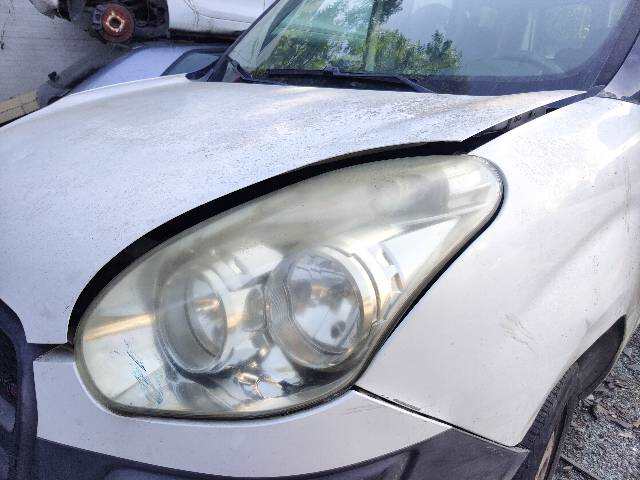 Faro Izquierdo Fiat Doblo 1.3 D