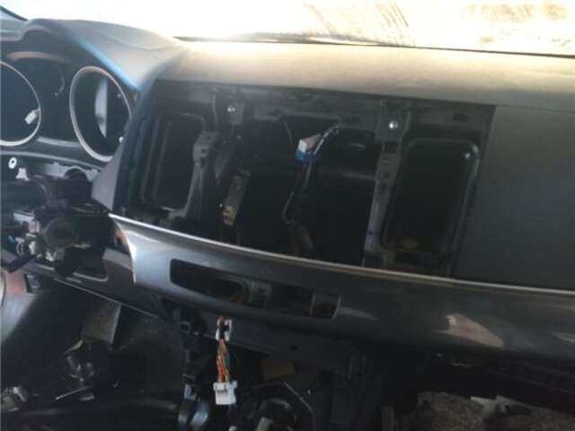 Foto 3ª: Salpicadero Mitsubishi Lancer 2.0 INSTYLE [2.0 LTR. - 103 KW DI-D CAT] [BWC]