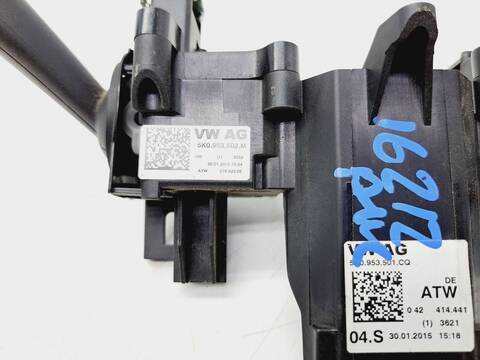 Foto 4ª: Mando Multifuncion Volkswagen Touran 1.6 TDI DPF 105CV 77KW [CAY] (2015)