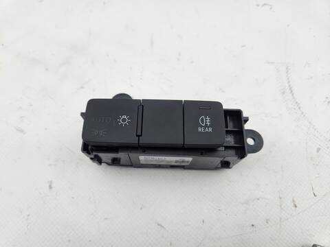 Mando Luces Audi A1 25 TFSI BASICO 95CV 70KW