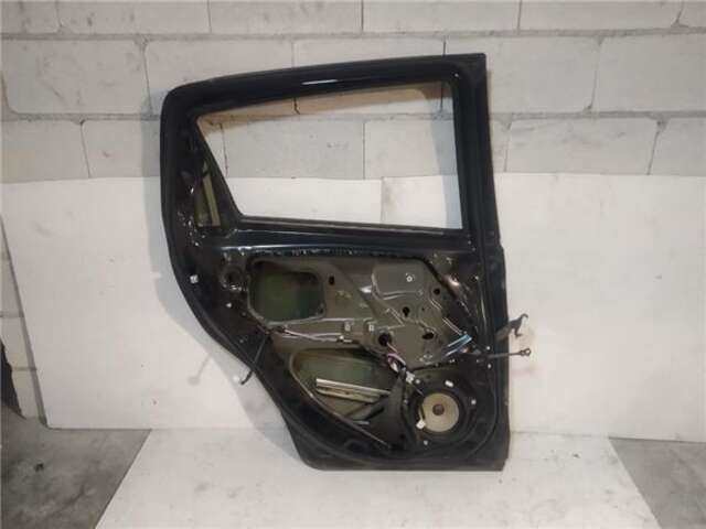 Foto 2ª: Puerta Trasera Izquierda Toyota Yaris 1.5 ACTIVE [1.5 LTR. - 82 KW 16V CAT] [3S-FC]