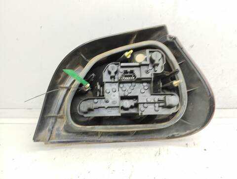 Foto 3ª: Piloto Trasero Izquierdo Renault Megane 1.9 DCI AUTHENTIQUE BERLINA 102CV 75KW I FASE 2 BERLINA BA0) [F9Q K7] (2003)