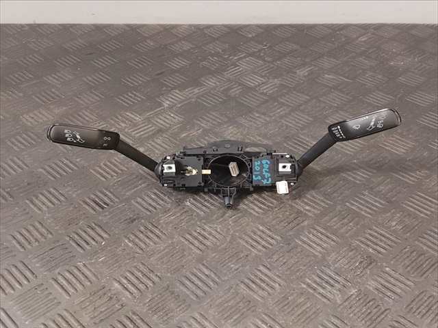 Mando Multifuncion Volkswagen Golf 1.6 TDI 105CV