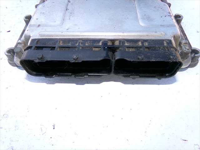 Foto 2ª: Centralita Motor ECU Chrysler Voyager 2.5 CRD 2000-2004 [VM98B] (2001)
