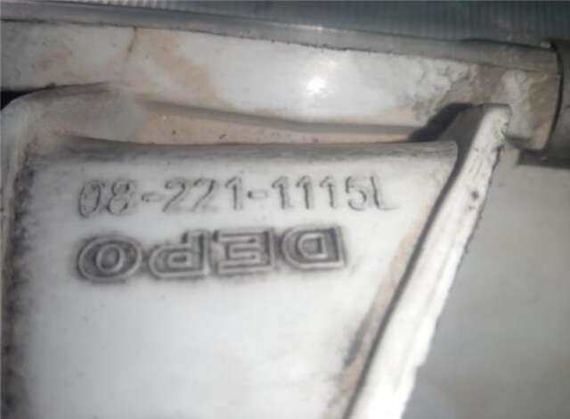 Faro Izquierdo Hyundai H1 2.5 CRDI