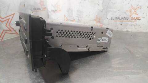 Foto 3ª: Sistema Audio Radio CD Bmw Serie 3 315 318D 143CV 105KW [N47D20C] (2011)