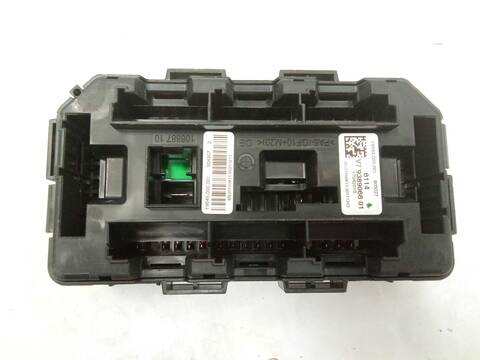 Foto 4ª: Caja Reles Fusibles Bmw Serie 3 318 2.0 D 150CV 110KW F30 F80) [B47 D20 A] (2016)