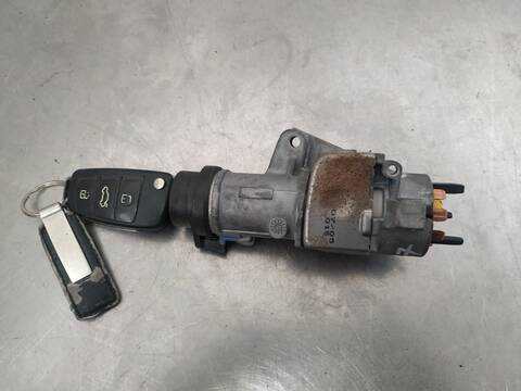 Foto 3ª: Antirrobo Audi A4 2.0 TDI 16V 103KW) BERLINA 140CV [BLB] (2005)