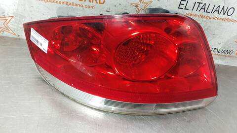 Piloto Trasero Izquierdo Fiat Linea DYNAMIC 78CV 57KW