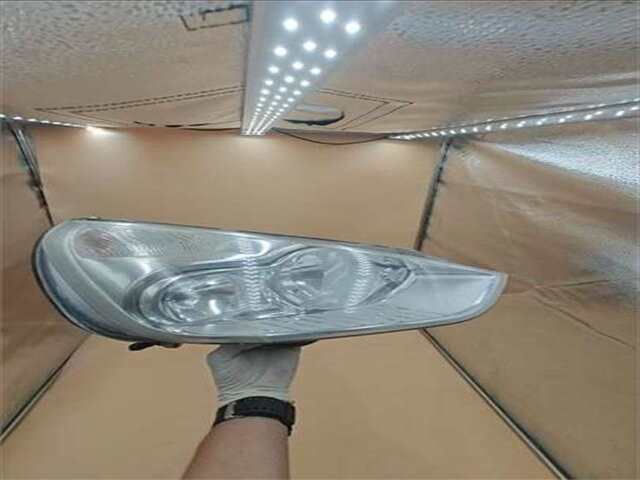 Foto 2ª: Faro Derecho Ford S Max 2.0 TREND [2.0 LTR. - 103 KW TDCI CAT] (CA1)(2006 _)