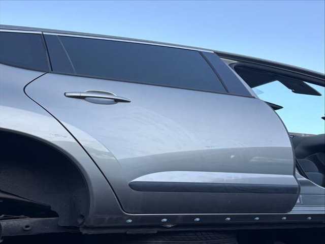 Puerta Trasera Derecha Peugeot 3008 9HD