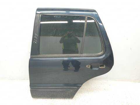 Puerta Trasera Izquierda Mercedes Clase ML 270 2.7 CDI 20V 163CV CLASE M)