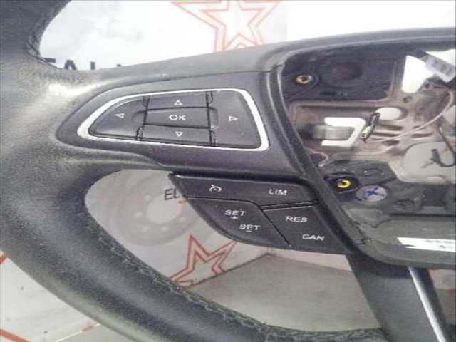 Foto 3ª: Volante Ford Focus TITANIUM 125CV 92KW [M1DD] (2015)