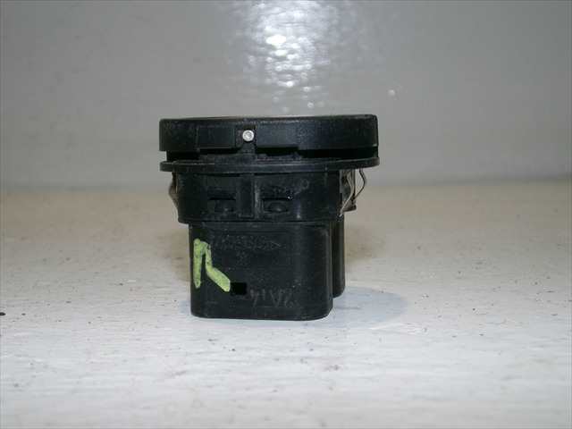 Foto 2ª: Botonera Elevalunas Ford Ka 1.3 G 1996-2008 [J4P] (2002)