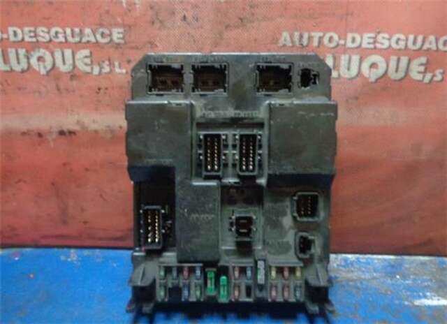Caja Reles Fusibles Peugeot 307 2.0 HDI 90