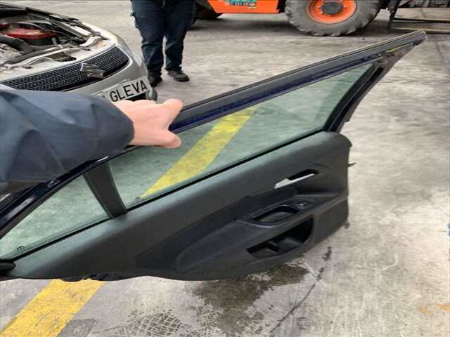 Foto 2ª: Puerta Trasera Izquierda Fiat Tipo 1.4 16V95CV 0CV [843A1000] (2018)