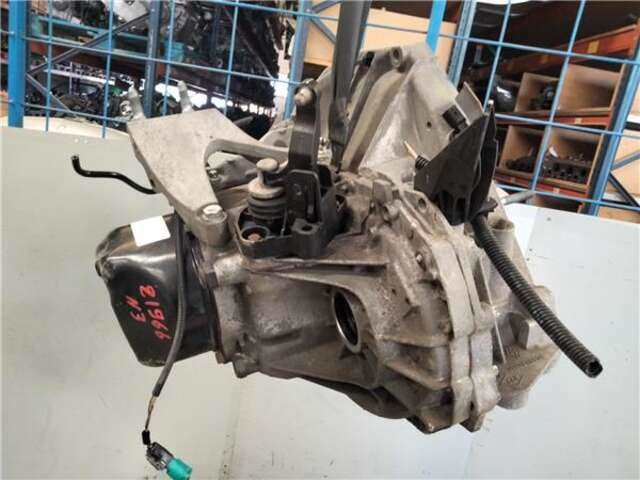 Foto 2ª: Caja Cambios Dacia Sandero 1.5 LAUREATE [1.5 LTR. - 66 KW DCI DIESEL FAP CAT]