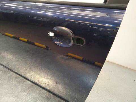 Foto 2ª: Puerta Delantera Izquierda Volvo C30 D2 KINETIC 115CV 84KW [D4162T] (2012)