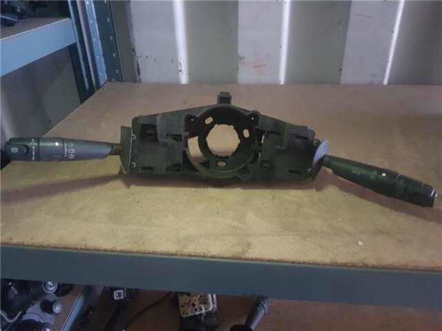 Mando Multifuncion Citroen Xsara 2.0 HDI SX (66KW) [2.0 LTR. - 66 KW HDI CAT (RHY - DW10TD)]