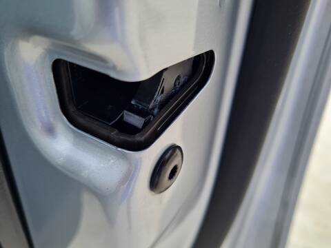 Cerradura Puerta Delantera Derecha Skoda Octavia AMBITION 116CV 85KW