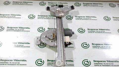 Foto 3ª: Elevalunas Manual Trasero Izquierdo Citroen C4 COOL BERLINA 90CV 66KW [9HX] (2009)