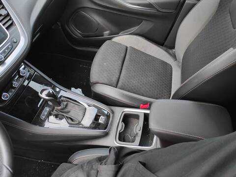 Consola Central Opel Grandland 5G06