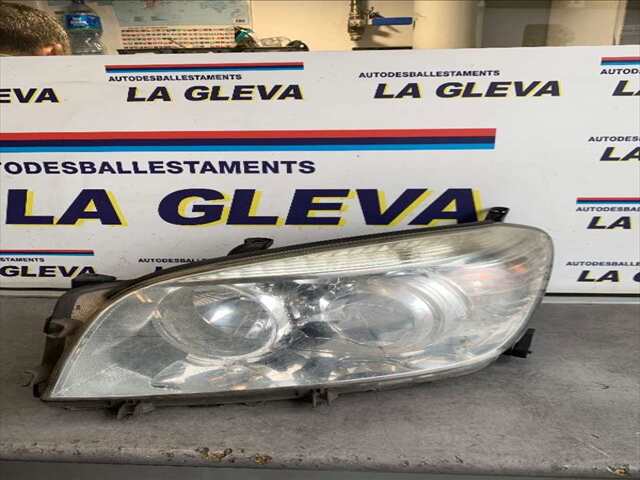 Faro Izquierdo Toyota Rav4 2.2 D4D 136-150CV