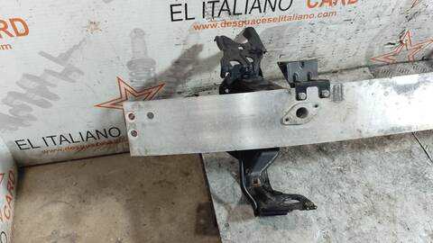 Foto 3ª: Refuerzo Paragolpes Delantero Mercedes Clase C 160 200 CDI 203.004) BERLINA 122CV 90KW [OM646962] (2004)