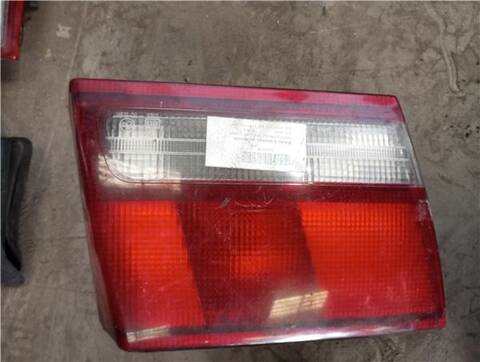 Piloto Portón Izquierdo Toyota Carina 1.6 BERLINA [1.6 LTR. 73KW 16V CAT]