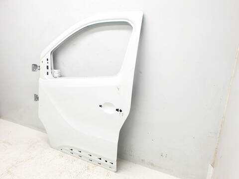 Foto 3ª: Puerta Delantera Izquierda Renault Trafic L1H1 29T KOMFORT (2014)