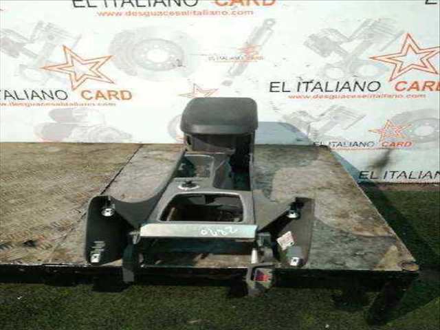 Foto 2ª: Palanca de Cambio Ford Focus TREND 116CV 85KW [KKDA1G] (2008)