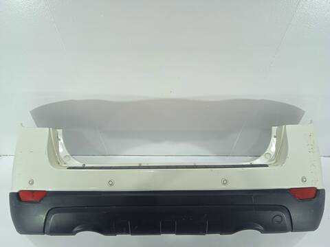 Paragolpes Trasero Chevrolet Captiva 2.0 VCDI LS 126CV 93KW