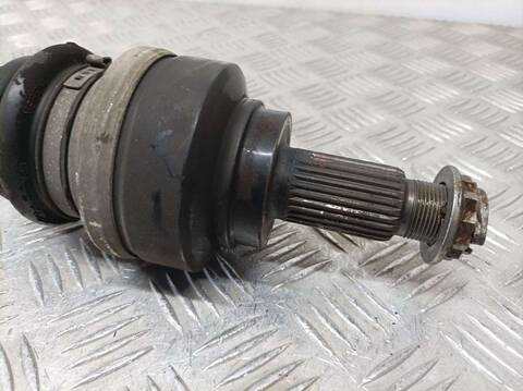 Foto 3ª: Transmision Trasera Derecha Bmw Serie 1 114 116D 116CV 85KW [B37D15A] (2018)