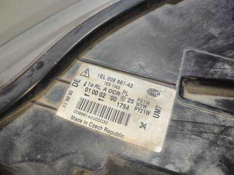 Foto 3ª: Faro Derecho Audi A6 BERLINA (2004)