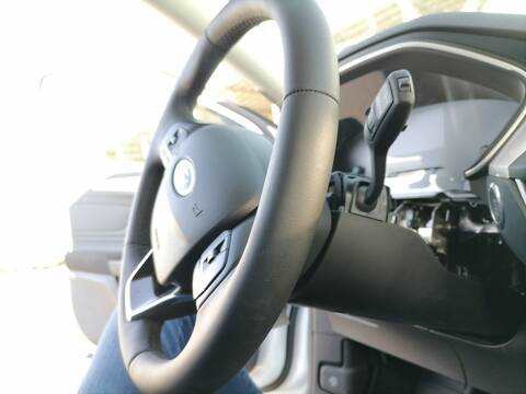 Foto 3ª: Volante Ford Focus ACTIVE 125CV 92KW [B7DA] (2018)