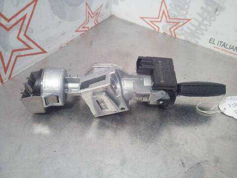 Foto 3ª: Antirrobo Ford Focus TITANIUM 125CV 92KW [M1DD] (2015)