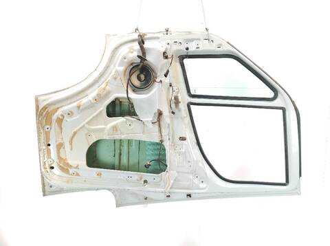 Foto 3ª: Puerta Delantera Derecha Iveco Daily VERSION INDEFINIDA (2014)