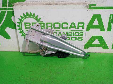 Foto 2ª: Elevalunas Manual Trasero Izquierdo Toyota Auris HYBRID FEEL EDITION 136CV (2013)