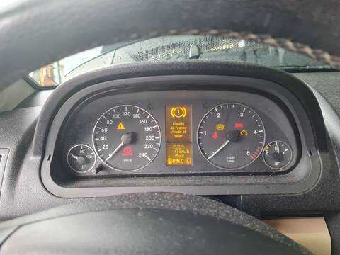 Foto 4ª: Cuadro de Instrumentos Mercedes Clase A 140 A 180 CDI 169.007) 109CV 80KW [640940] (2005)