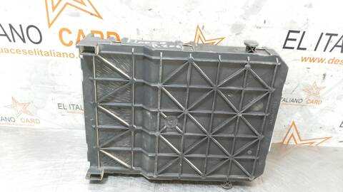 Foto 3ª: Caja Reles Fusibles Peugeot 206 BASICO 68CV 50KW [8HZDV4TD] (2009)