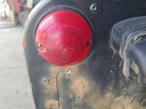 Piloto Trasero Izquierdo Land Rover Defender 2.4 TD4 122CV 90KW